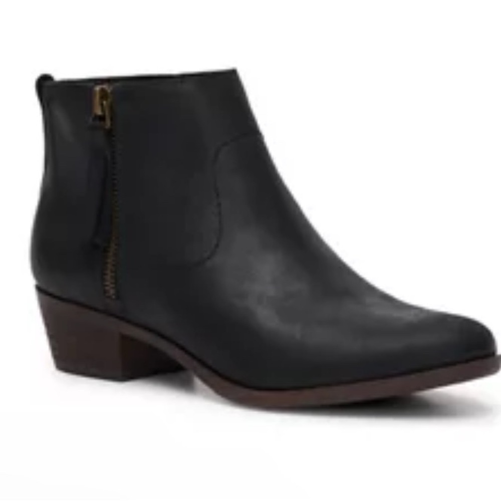 Lucky Brand Blandre Booties Ankle Boots Black Leather Stack Heel Sz6 NEW No Box